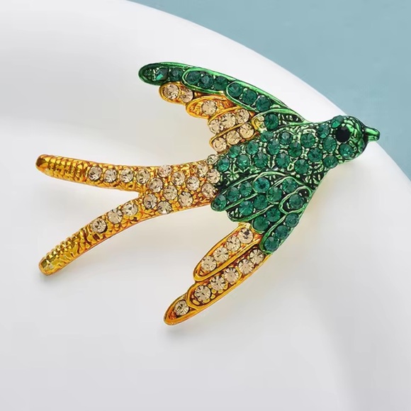 Swallow Elegant Green Gold Bird Brooch - Picture 3 of 5